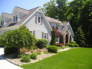 Landscapers and Lawncare Services in Mount Pleasant, IA